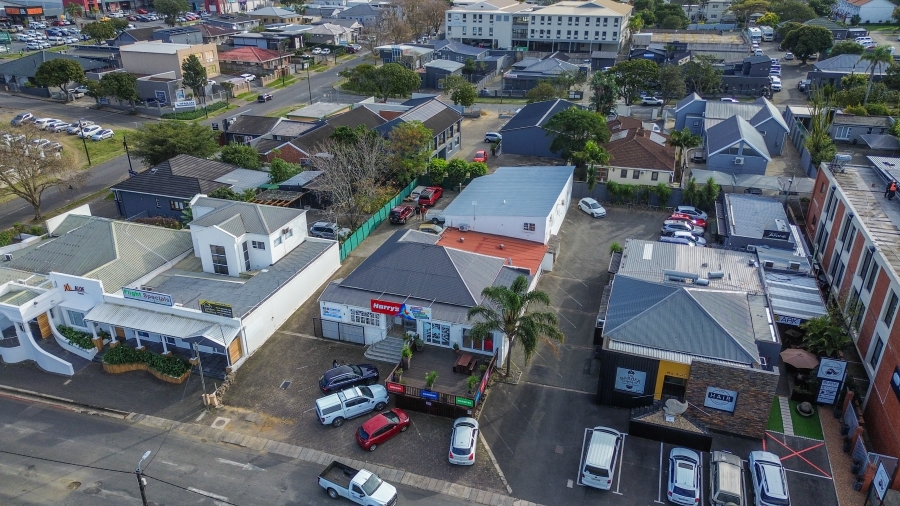 Commercial Property for Sale in Vincent Eastern Cape
